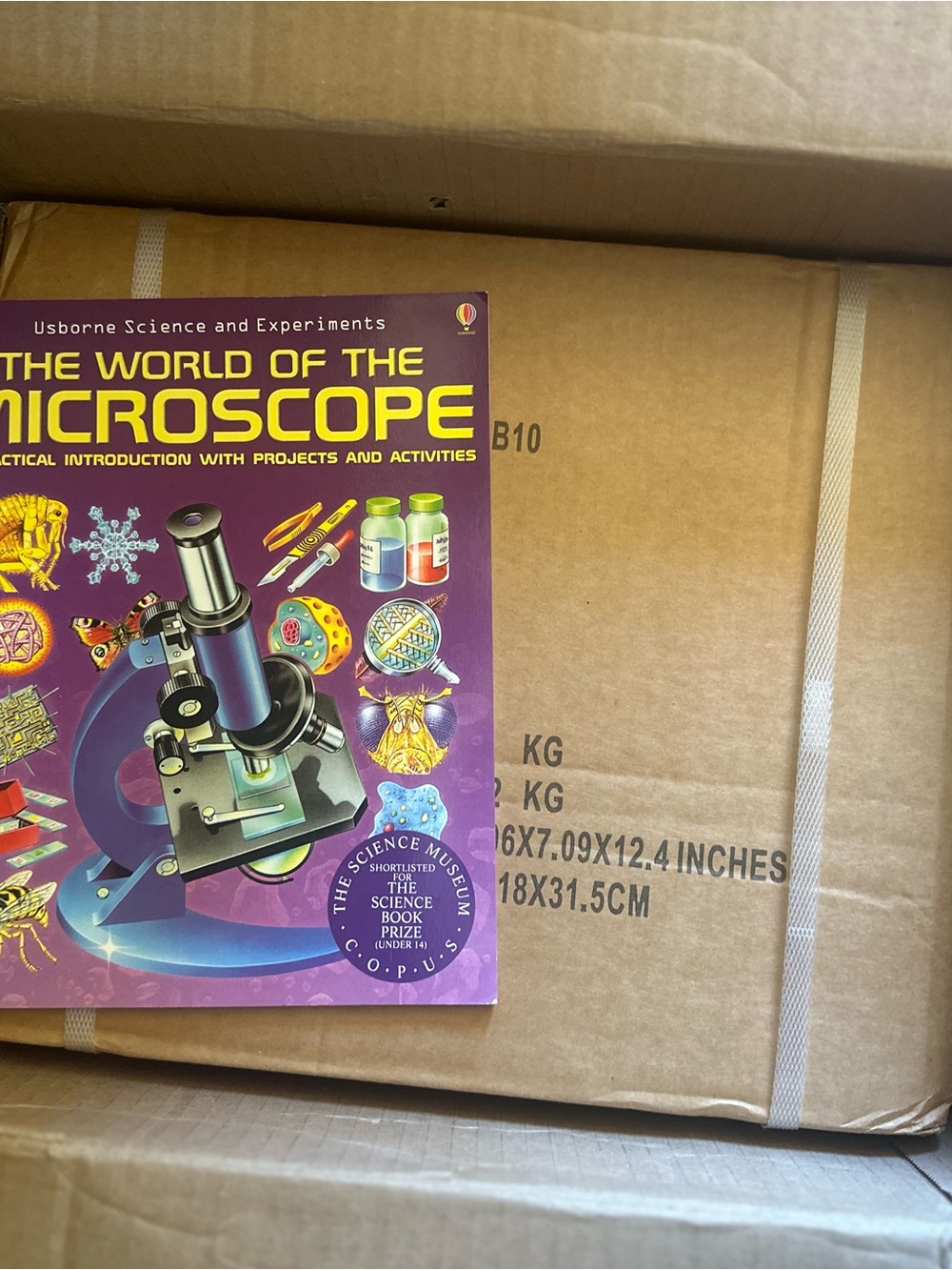 Student Compound Microscope Kit with Carry Case - Light Blue - Picture 3 of 12